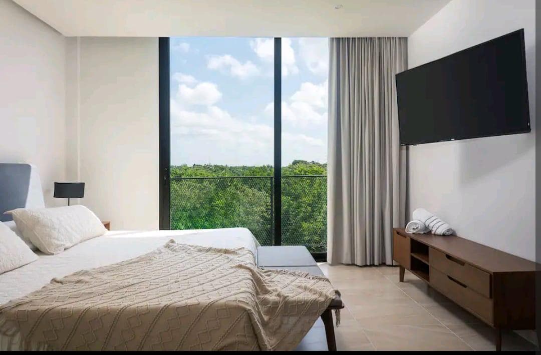 Kaab at the Park 408