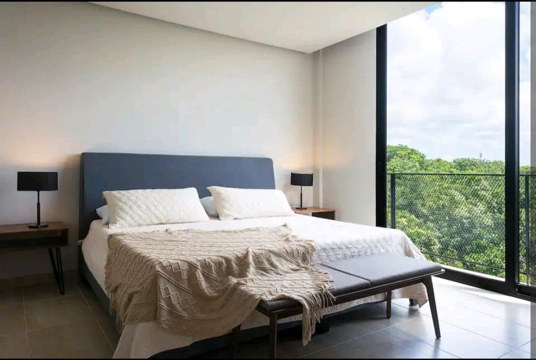 Kaab at the Park 408