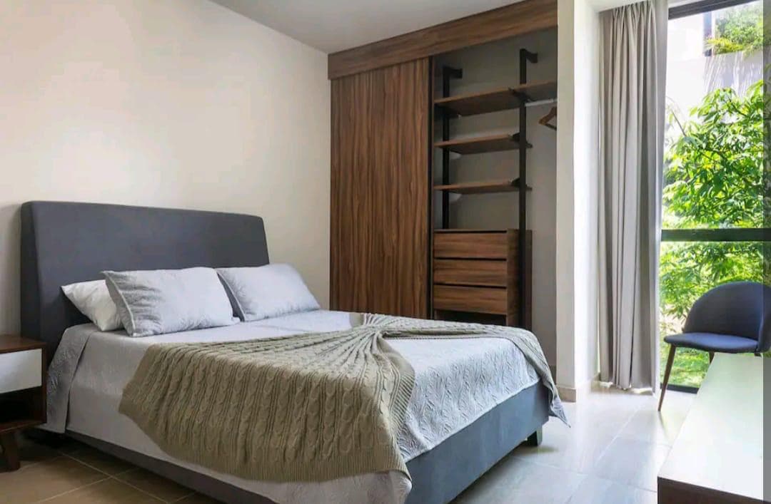 Kaab at the Park 408