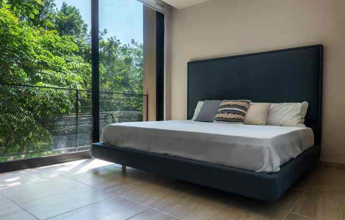 Kaab at the Park 209