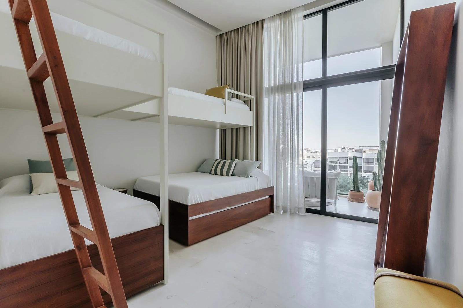 Miranda PH Ocean View