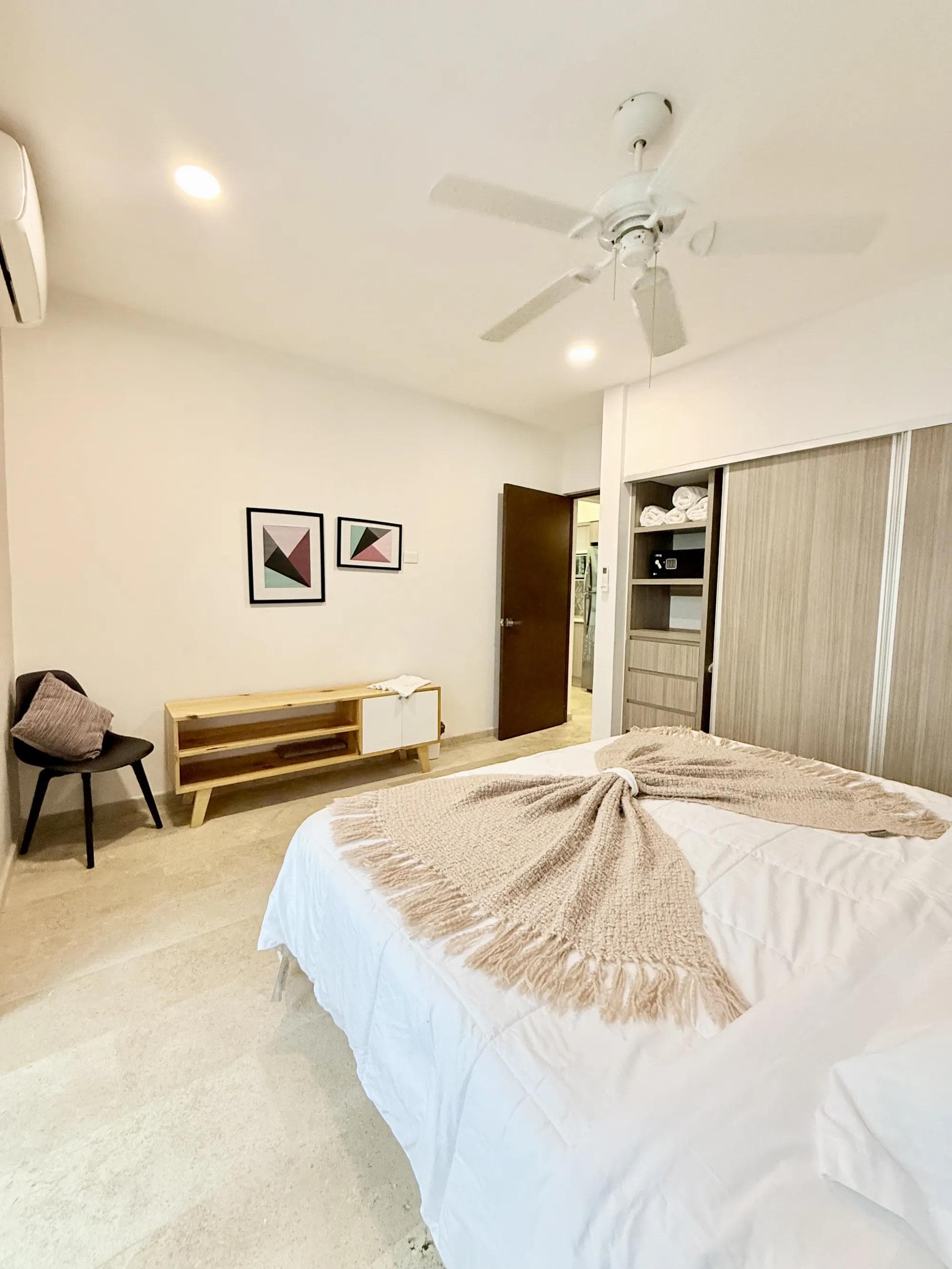 Pura Playa 301